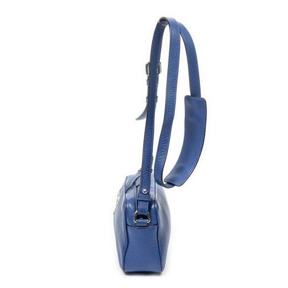 Prada Camera Crossbody - Picture 3 of 10